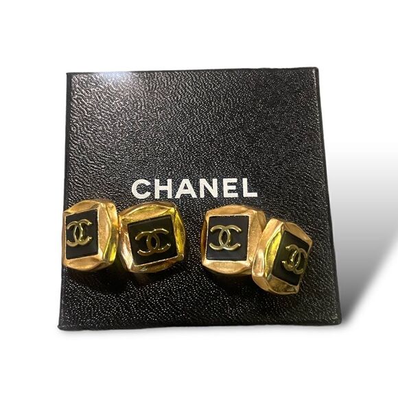 CHANEL Vintage Fall 1995 Mens Cufflinks - Picture 8 of 8